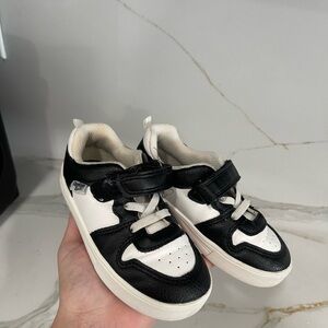 OshKosh B'gosh Black and White Kids Sneakers